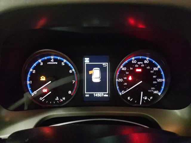 Photo 9 from auction – 2018 TOYOTA RAV4 LE with VIN 2T3BFREV3JW842876