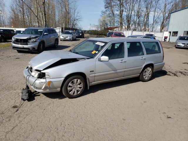 VOLVO V70 1998 with VIN YV1LW5576W2476369 - Photo from auction