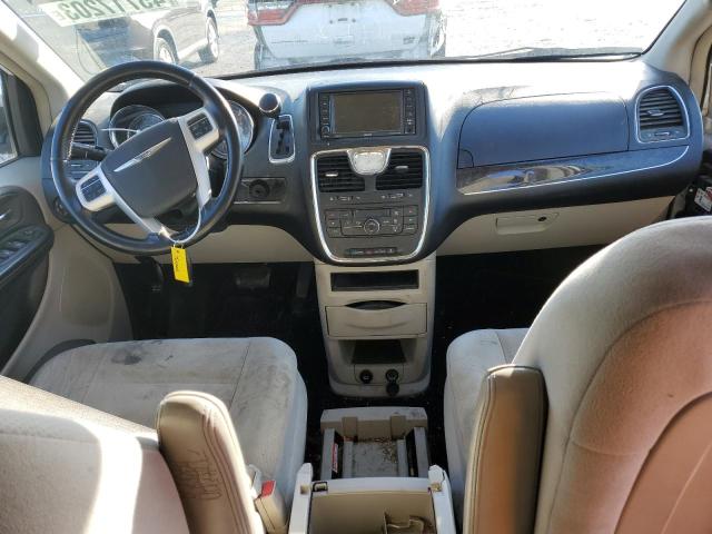 Photo 8 from auction – 2014 CHRYSLER TOWN & COU with VIN 2C4RC1BG7ER461174