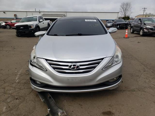 Photo 5 from auction – 2014 HYUNDAI SONATA SE with VIN 5NPEC4AB7EH888888