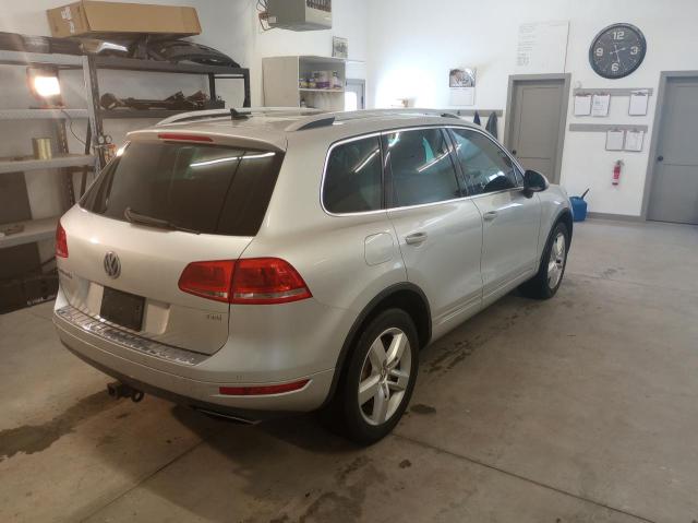 Photo 4 from auction – 2012 VOLKSWAGEN TOUAREG V6 with VIN WVGFK9BP5CD005402