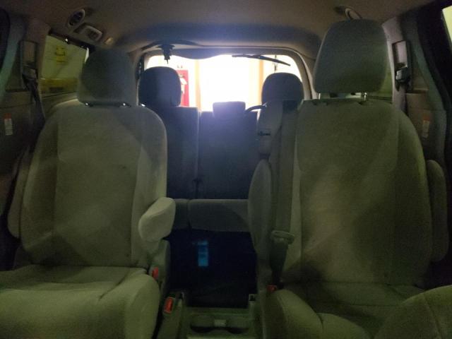 Photo 10 from auction – 2015 TOYOTA SIENNA LE with VIN 5TDKK3DC0FS597536