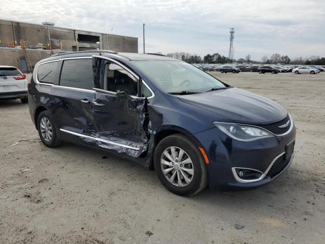 Photo 4 from auction – 2017 CHRYSLER PACIFICA T with VIN 2C4RC1BG7HR785441