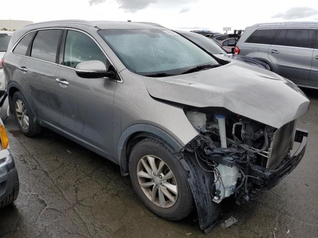 Photo 4 from auction – 2016 KIA SORENTO LX with VIN 5XYPG4A31GG140380
