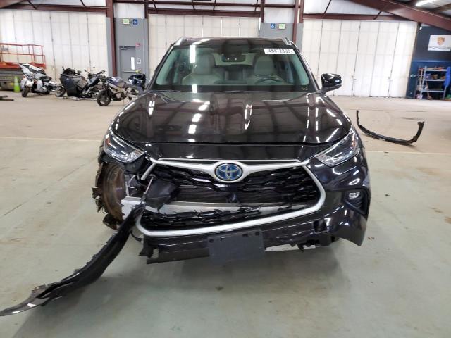 Photo 5 from auction – 2021 TOYOTA HIGHLANDER with VIN 5TDGBRCHXMS055489