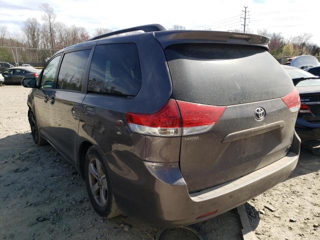 Photo 2 from auction – 2012 TOYOTA SIENNA LE with VIN 5TDKK3DC3CS268423