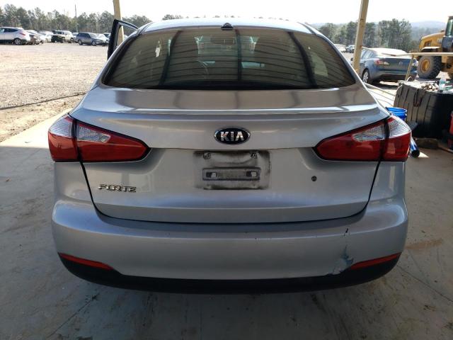 Photo 6 from auction – 2016 KIA FORTE LX with VIN KNAFK4A67G5520916