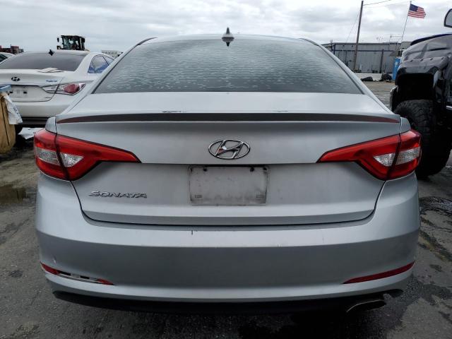 Photo 6 from auction – 2016 HYUNDAI SONATA SE with VIN 5NPE24AF9GH347186