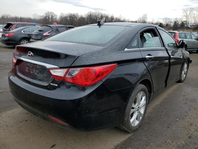 Photo 3 from auction – 2012 HYUNDAI SONATA SE with VIN 5NPEC4AC6CH434167