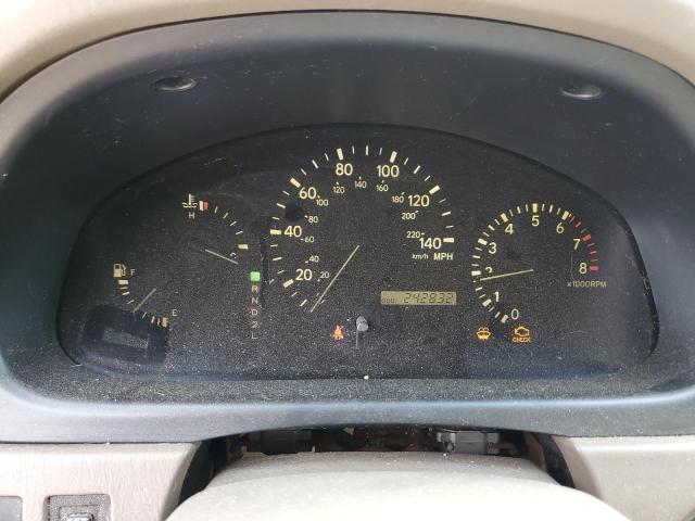 Photo 9 from auction – 2002 LEXUS RX 300 with VIN JTJHF10U920290846