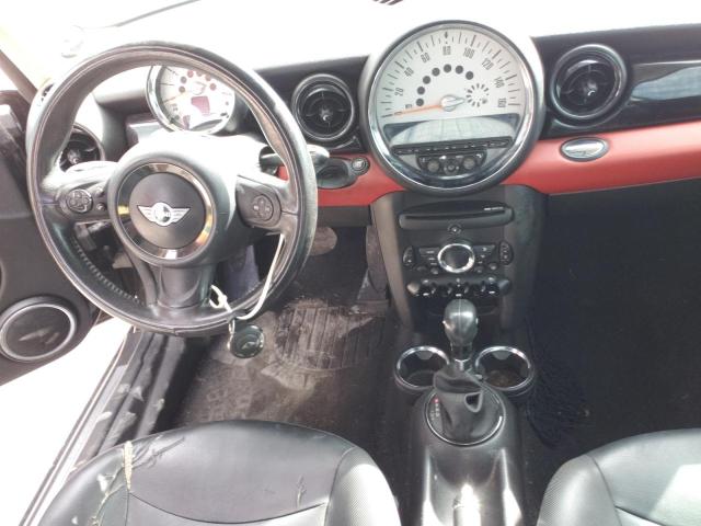 Photo 8 from auction – 2011 MINI COOPER with VIN WMWSU3C5XBT095347