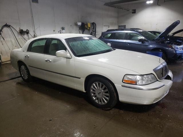 Photo 4 from auction – 2005 LINCOLN TOWN CAR S with VIN 1LNHM81W15Y615864