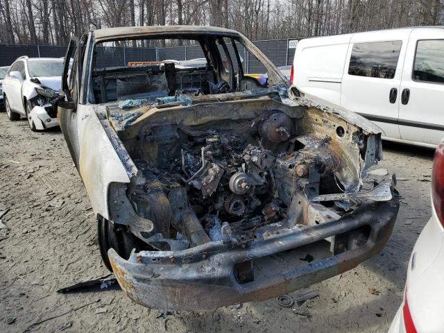 Photo 5 from auction – 2005 FORD F150 with VIN 1FTRF12285NA95444