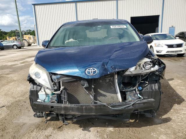 Photo 5 from auction – 2011 TOYOTA SIENNA XLE with VIN 5TDYK3DC6BS042479