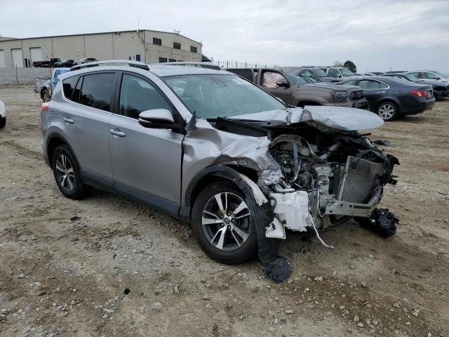 Photo 4 from auction – 2017 TOYOTA RAV4 XLE with VIN 2T3RFREV6HW673011