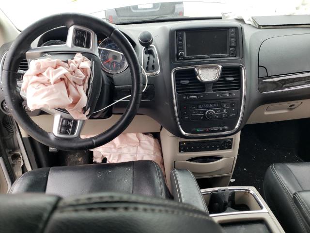 Photo 8 from auction – 2011 CHRYSLER TOWN & COU with VIN 2A4RR8DG3BR656134