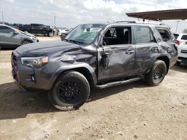 TOYOTA 4RUNNER SR 2022 with VIN JTEFU5JR9N5272206 - Photo from auction