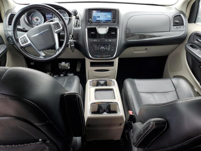 Photo 8 from auction – 2012 CHRYSLER TOWN & COU with VIN 2C4RC1CGXCR124655