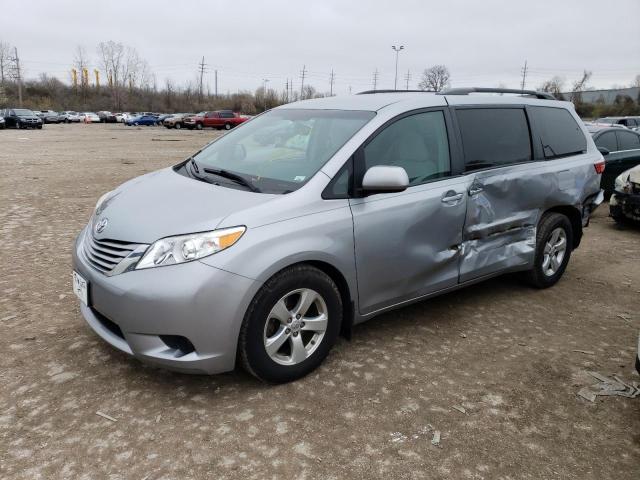 TOYOTA SIENNA LE 2017 with VIN 5TDKZ3DC9HS829386 - Photo from auction
