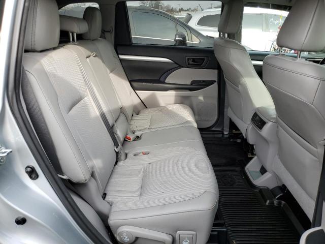 Photo 11 from auction – 2017 TOYOTA HIGHLANDER with VIN 5TDBZRFH6HS403487