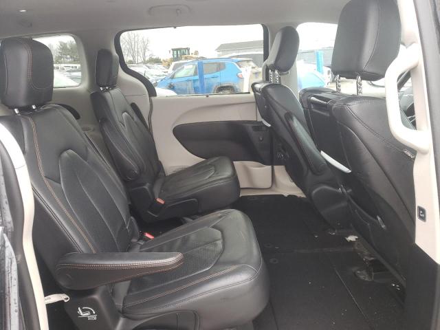 Photo 11 from auction – 2017 CHRYSLER PACIFICA T with VIN 2C4RC1EG1HR525886
