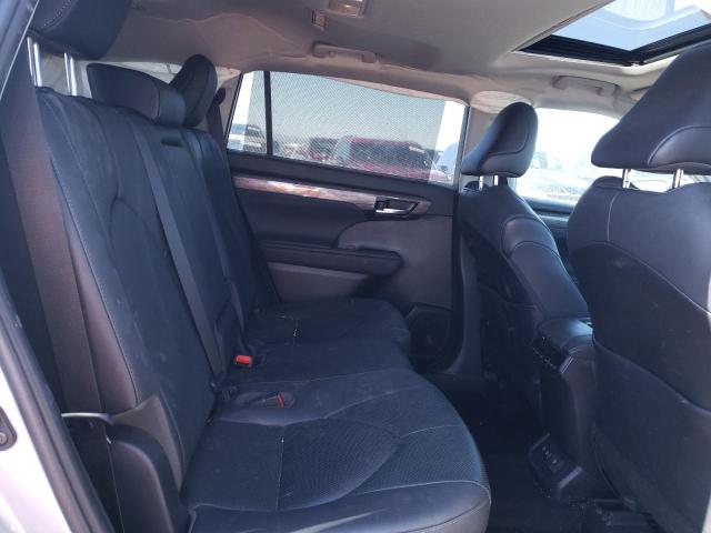 Photo 11 from auction – 2020 TOYOTA HIGHLANDER with VIN 5TDDZRBH1LS003702
