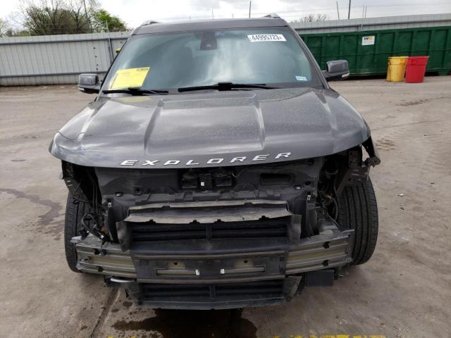 Photo 5 from auction – 2018 FORD EXPLORER L with VIN 1FM5K7F85JGA78977