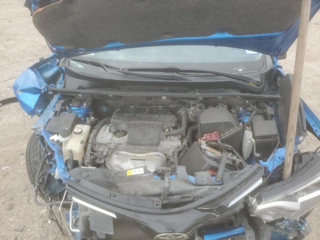 Photo 12 from auction – 2018 TOYOTA RAV4 LE with VIN JTMZFREV7JJ157549