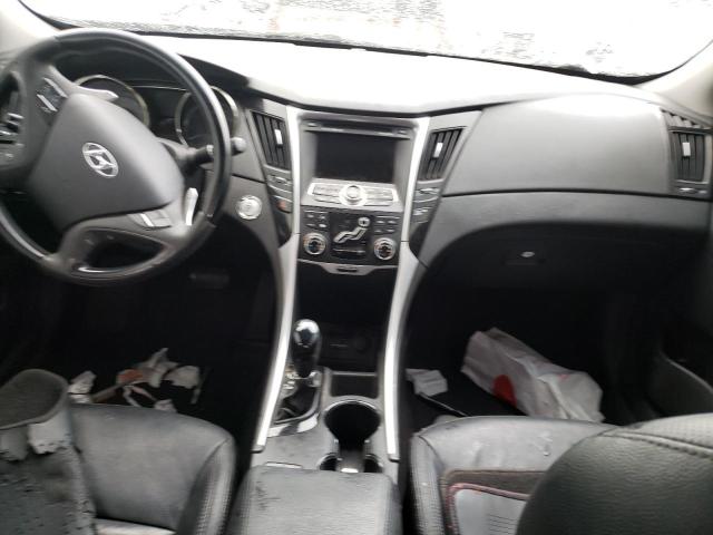Photo 8 from auction – 2011 HYUNDAI SONATA SE with VIN 5NPEC4AB6BH177663