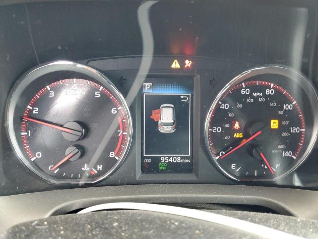 Photo 9 from auction – 2017 TOYOTA RAV4 SE with VIN 2T3NFREV7HW340511