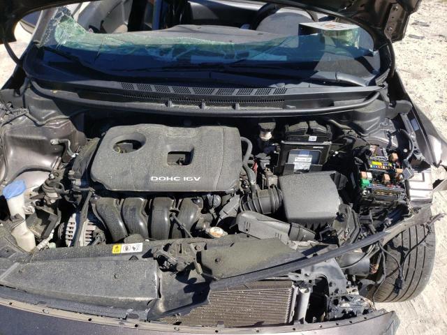 Photo 11 from auction – 2017 KIA FORTE LX with VIN 3KPFL4A76HE015402