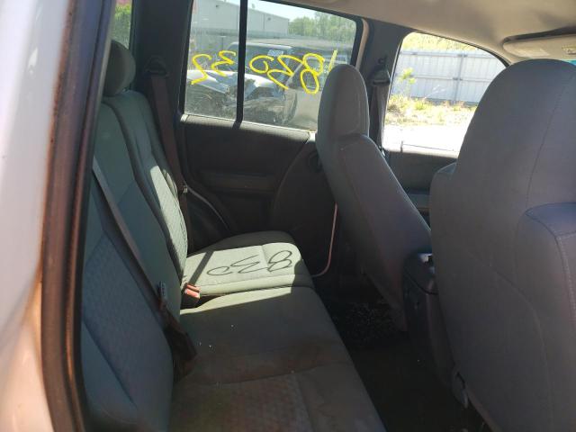Photo 10 from auction – 2002 JEEP LIBERTY SP with VIN 1J4GL48K62W256981
