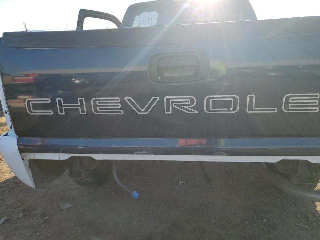 Photo 10 from auction – 2000 CHEVROLET SILVERADO with VIN 1GCEC14V1YZ365741