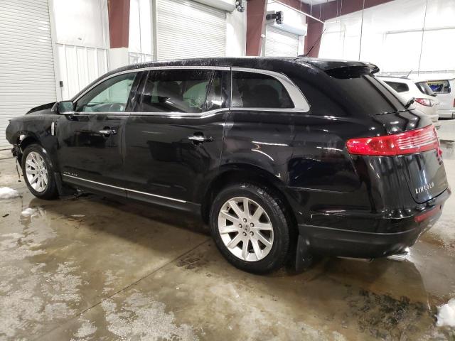 Photo 2 from auction – 2017 LINCOLN MKT with VIN 2LMHJ5NK0HBL01398