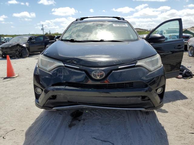 Photo 5 from auction – 2017 TOYOTA RAV4 XLE with VIN 2T3RFREV9HW547533