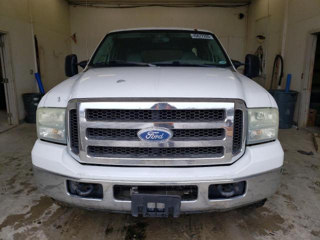 Photo 5 from auction – 2005 FORD EXCURSION with VIN 1FMSU41P05EA74525
