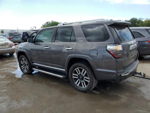 Photo 2 from auction – 2018 TOYOTA 4RUNNER SR with VIN JTEBU5JR4J5548509