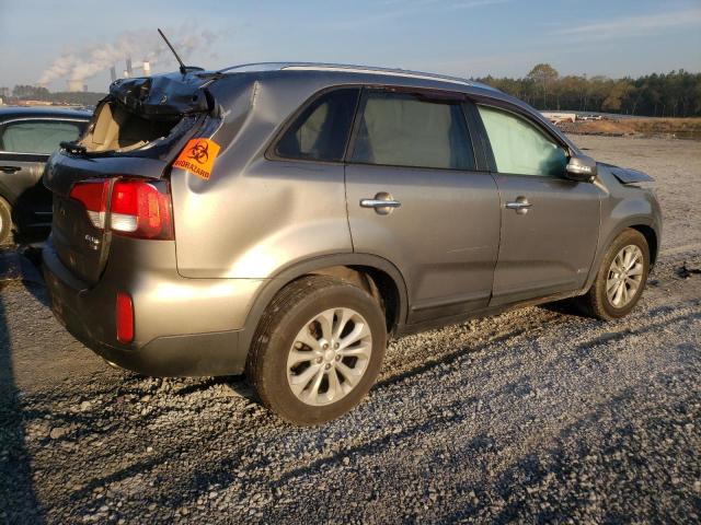 Photo 3 from auction – 2014 KIA SORENTO EX with VIN 5XYKUDA71EG431352