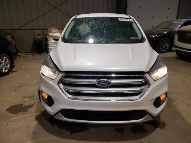 Photo 5 from auction – 2017 FORD ESCAPE SE with VIN 1FMCU9G96HUB27720