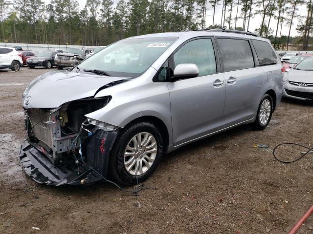 TOYOTA SIENNA XLE 2013 with VIN 5TDYK3DC5DS366882 - Photo from auction