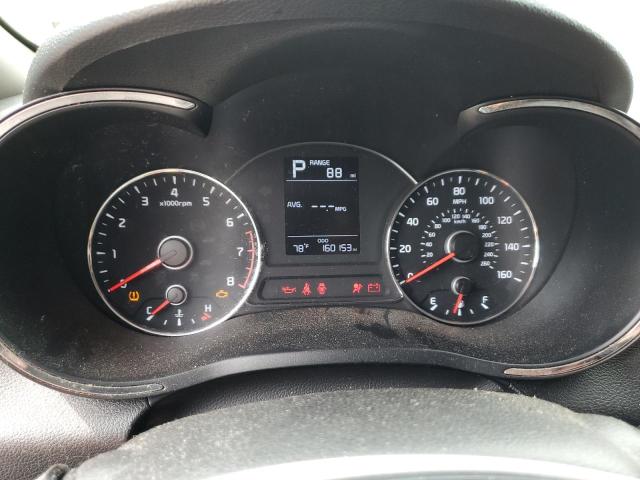 Photo 9 from auction – 2018 KIA FORTE LX with VIN 3KPFK4A78JE179999