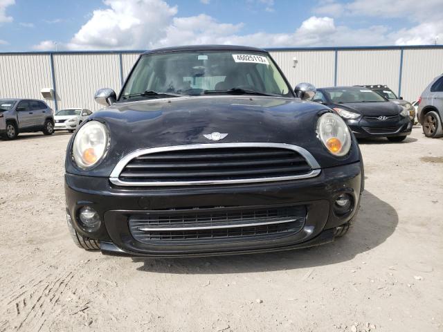Photo 5 from auction – 2011 MINI COOPER with VIN WMWSU3C5XBT095347