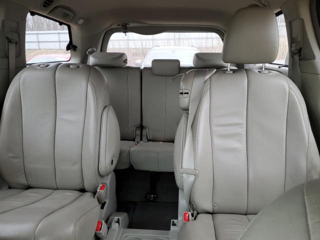 Photo 10 from auction – 2013 TOYOTA SIENNA XLE with VIN 5TDYK3DC6DS348990