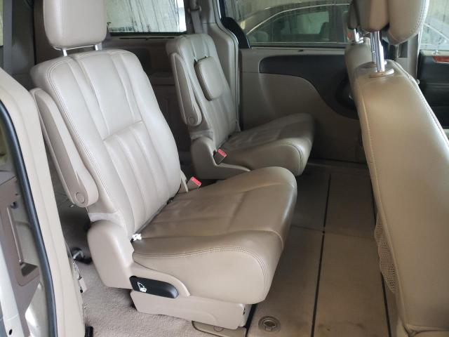 Photo 11 from auction – 2012 CHRYSLER TOWN & COU with VIN 2C4RC1CG4CR369127