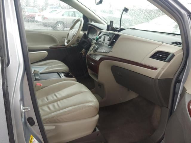 Photo 5 from auction – 2011 TOYOTA SIENNA XLE with VIN 5TDYK3DC3BS153250