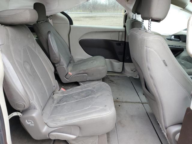 Photo 11 from auction – 2017 CHRYSLER PACIFICA L with VIN 2C4RC1CGXHR677121
