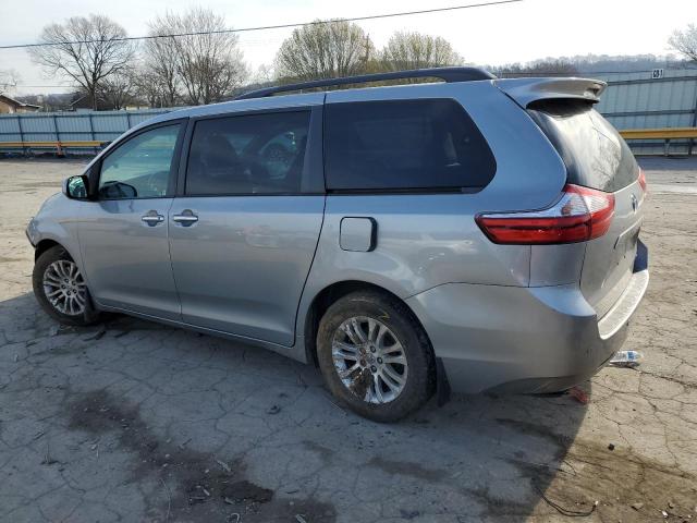 Photo 2 from auction – 2017 TOYOTA SIENNA XLE with VIN 5TDYZ3DC3HS771964