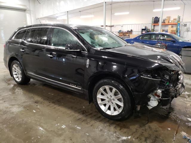 Photo 4 from auction – 2017 LINCOLN MKT with VIN 2LMHJ5NK0HBL01398