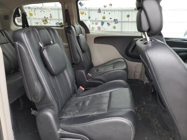 Photo 11 from auction – 2012 CHRYSLER TOWN & COU with VIN 2C4RC1BG3CR229409