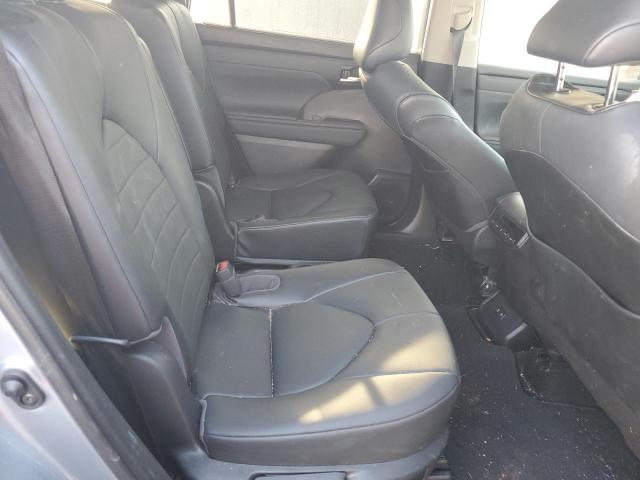 Photo 11 from auction – 2021 TOYOTA HIGHLANDER with VIN 5TDGZRAH6MS079299